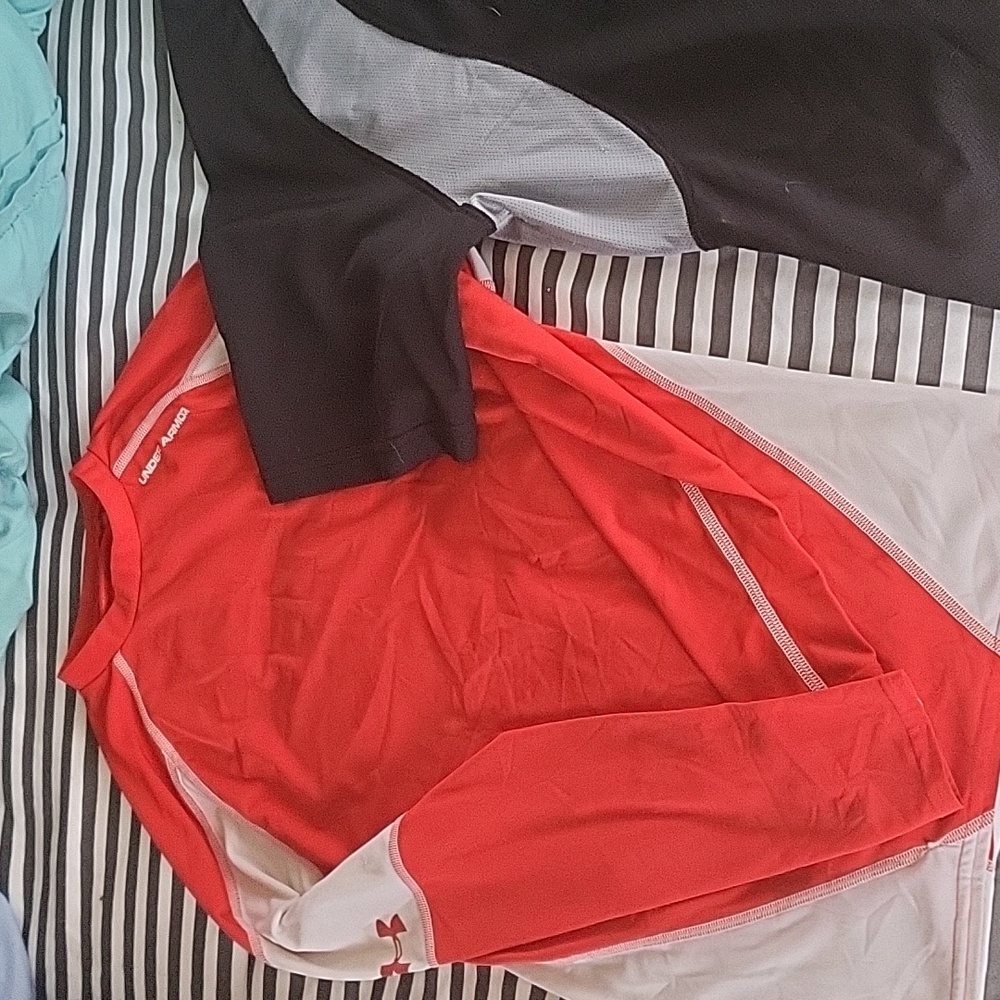 Shirt bundle - Picture 3 of 9